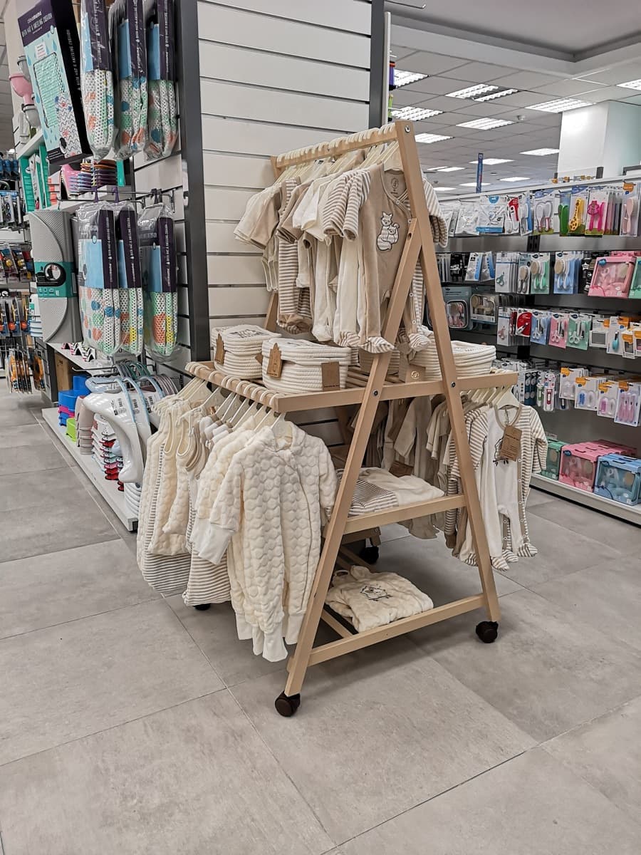 Stores with Kenguru stands 2